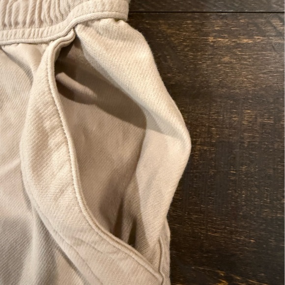 Athleta Farallon Sleeveless Romper Mocha Latte Athleisure Size M - Picture 9 of 11